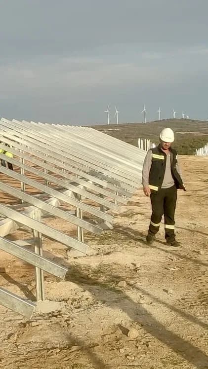 NM Enerji ekibi - Profesyonel ekip çalışması